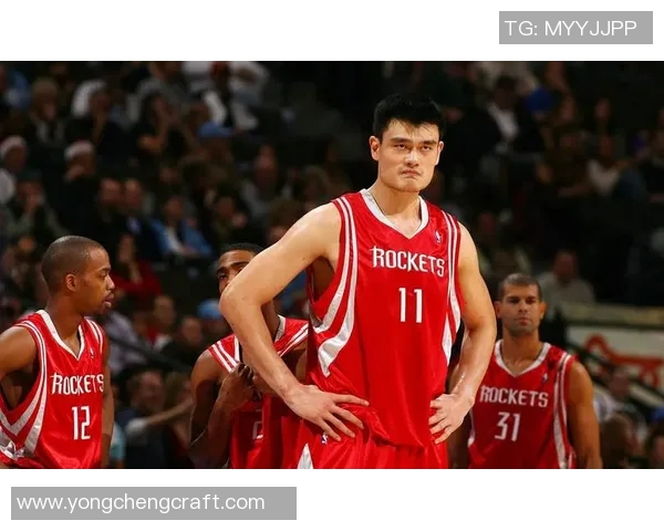 姚明：从篮球场上的巨人到体育精神的全球使者